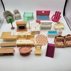 Calico Critters Lil Woodzeez Lot of Dollhouse Furniture & Accessories - 20+ Pcs